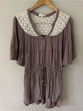 Umgee USA Boho Taupe/Cream Lace Trim Batwing Sleeves Top Size M